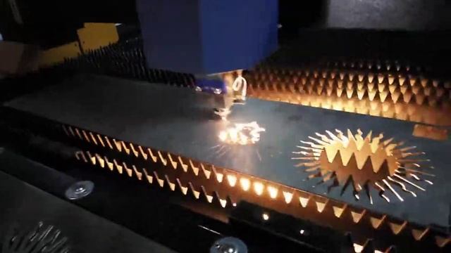 Fiber laser metal cutting machine 12 mm m. S /6mm ss смотреть онлайн