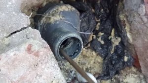 Застрял в трубе. Жесть!!!