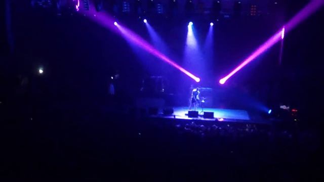 Limp Bizkit- My Generation and Take a look around ( Live in Minsk 02.12.2013) смотреть онлайн
