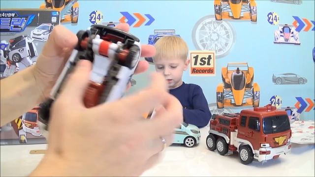 Тоботы трансформеры. Тобот Кватран. Интеграция тоботов: C, D, R, W. Tobot Quatran! смотреть онлайн