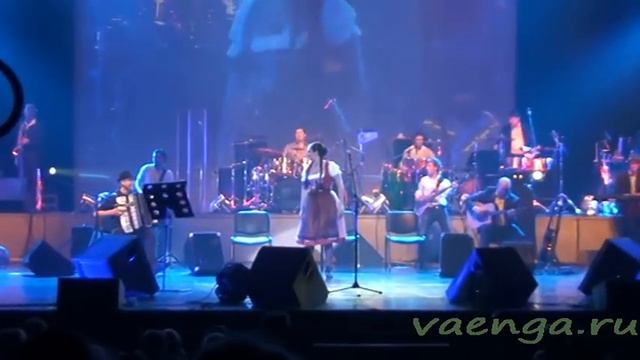 Алёна. Пасхальная. Елена. Кресты. Странный господин смотреть онлайн