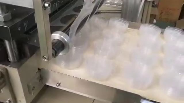 paper cup PP lid thermoforming machine container forming machine смотреть онлайн