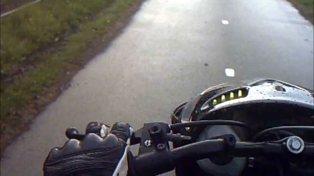 Piaggio Zip Sp Polini evo 50cc Wheely's смотреть онлайн