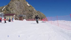 Горнолыжные подсказки.  Как использовать палки в коротких поворотах. Часть 1 (упражнения)