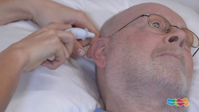 Traject Helpende: instructiefilm temperatuur opnemen met een oorthermometer смотреть онлайн