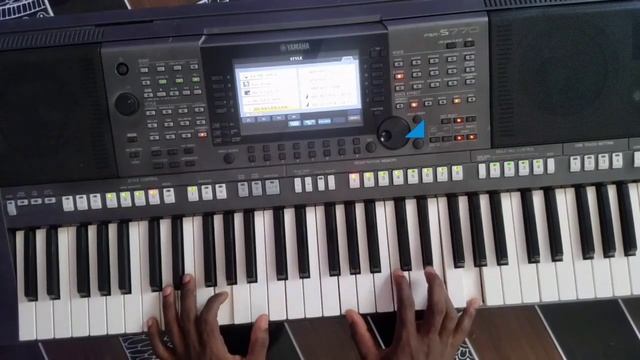 How to play praises with a simple groove смотреть онлайн