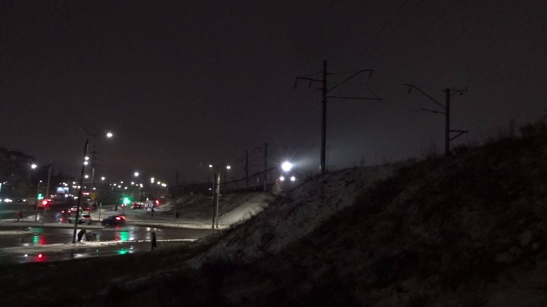 Электропоезд ЭС1-??? Нижний Новгород - Киров на перегоне Нижний Новгород Московский - Толоконцево смотреть онлайн