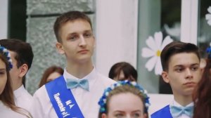 Самая трогательная песня на последнем звонке