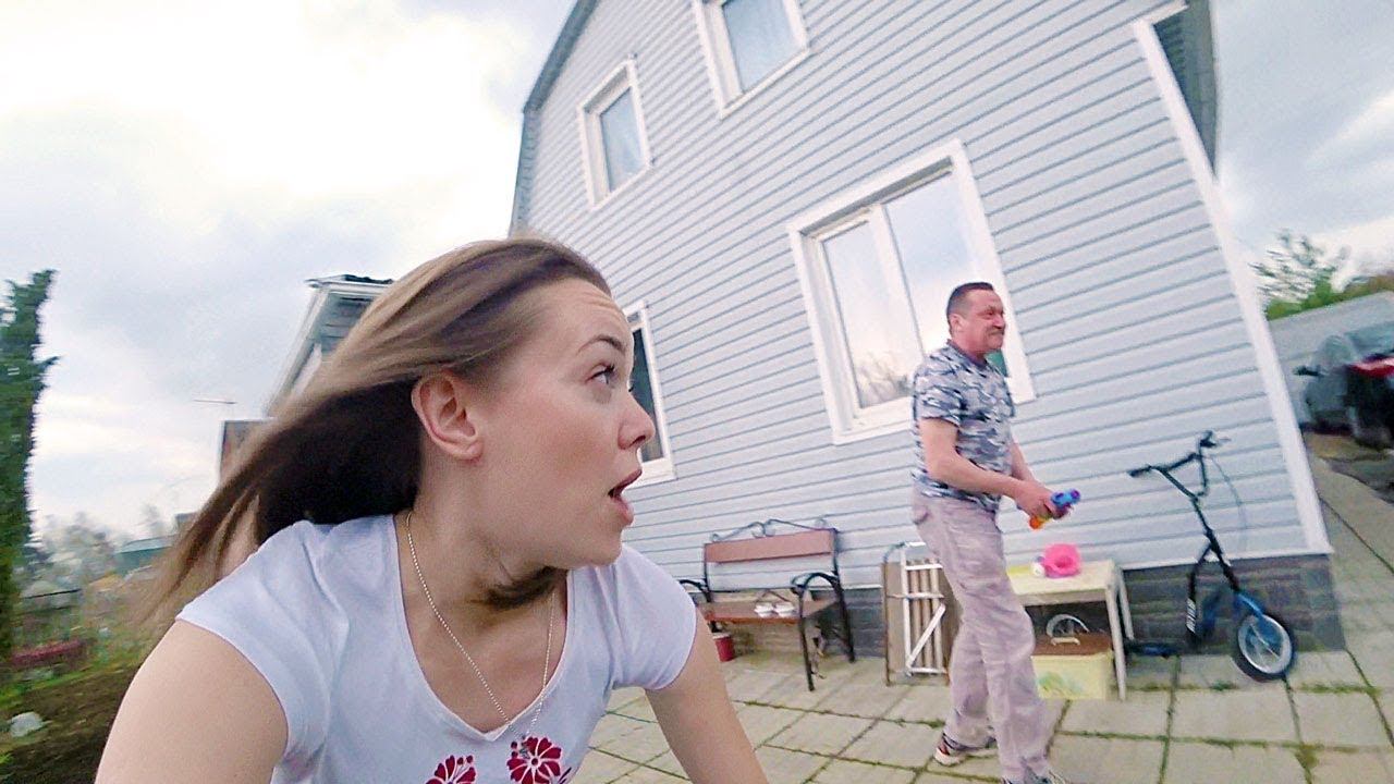 ВЛОГ Это что за фигня!? Чуть не унесло! Шоппинг влог Покупки одежды для Маши 30 апреля 2018 смотреть онлайн