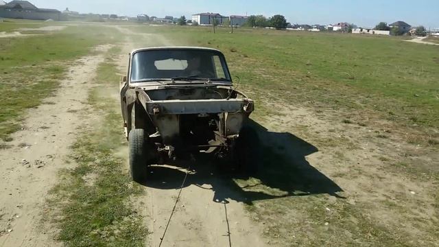Посадка Москвича .Хищный водитель и машина зверь смотреть онлайн