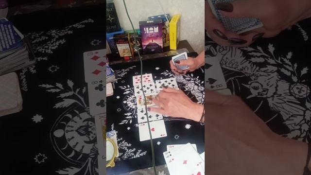 кто такая? крестовая дама! в жизни Червовой Дамы??????! смотреть онлайн