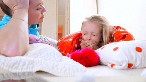 Маша заболела! Высокая температура! Грипп или ОРВИ? Ночные жрушки!  7 03 19