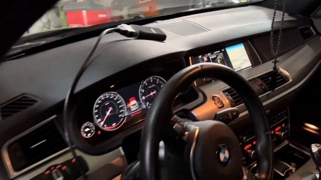 BMW F07 GT 535i замена эбу двигателя Mevd172G / BMW GT F07 535i Replacement DME Mevd172G