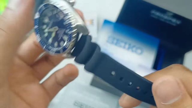 Seiko Prospex Mini Turtle Blue Dial Blue Rubber смотреть онлайн
