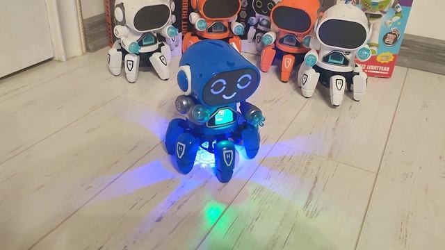 танцующий робот 🤖 паук смотреть онлайн