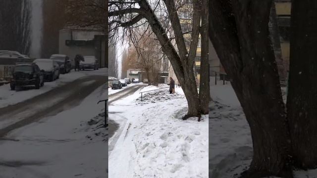 По атмосферке.