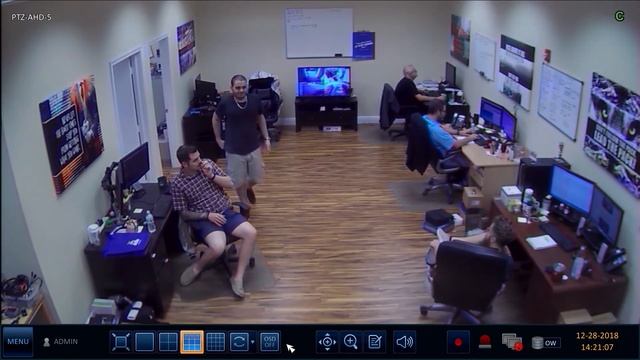 PTZ Security Camera with AHD, HD-TVI, HDCVI, Analog CCTV Video Modes смотреть онлайн