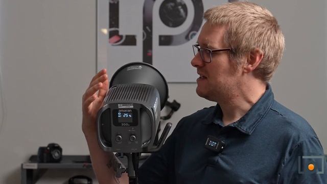 Amaran 300c Overview - The LensPal