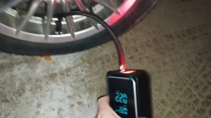 Беспроводной автомобильный компрессор