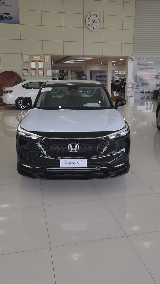 2024 Honda HR-V RS гибридный семейный внедорожник. [4K] смотреть онлайн