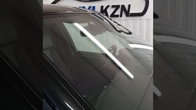 Забронировали лобовое стекло BMW X5, теперь стекло будет защищено от сколов и пескоструя смотреть онлайн