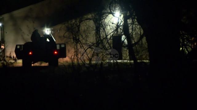 Elite FBI Hostage Rescue Team Breaches Texas Synagogue - Rescuing Hostages and Killing Terrorist смотреть онлайн