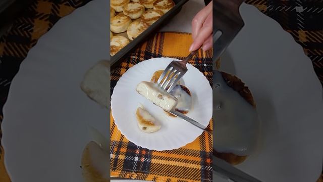 Сырники с изюмом. смотреть онлайн