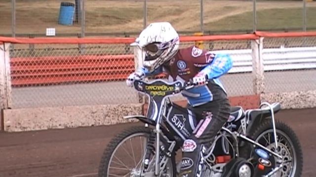 The Lakeside Hammers P&P 2010 смотреть онлайн