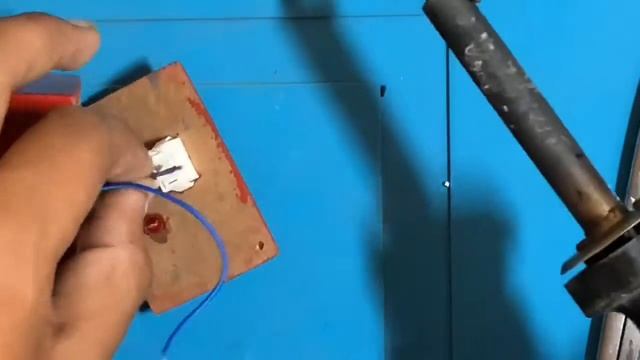 How to make emergency light,how to make pocket light смотреть онлайн
