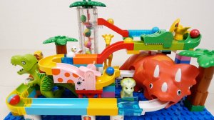 Развивающие детские игрушки. Гонка шариков. Волновой склон. Животные. Конструктор ЛЕГО Дупло