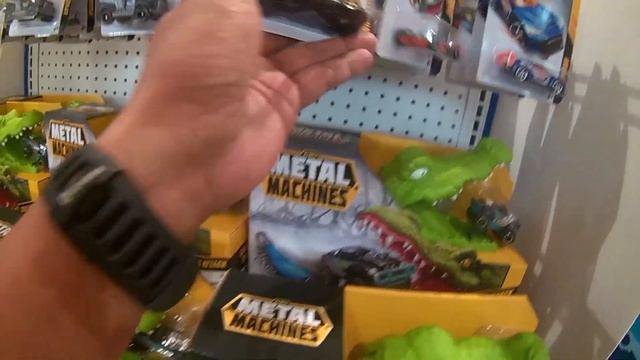 HUNTING HOT WHEELS STRIKE TOMICA INI LIMITED EDISI KATA MASNYA