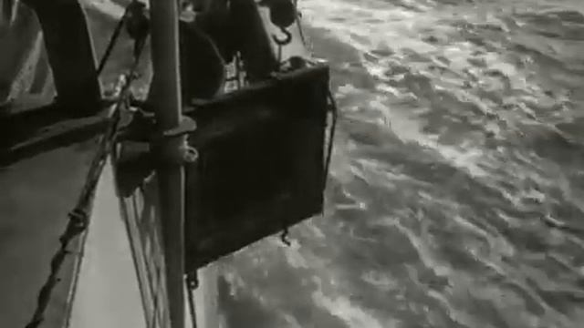 Bronenosets Potemkin Cut отрывок с эскадрой на горизонте