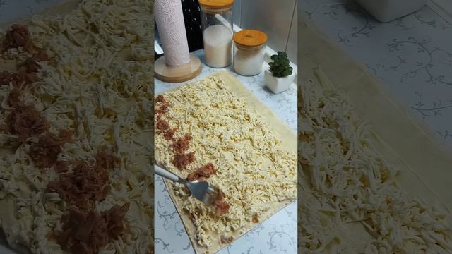 рулет с тунцом смотреть онлайн