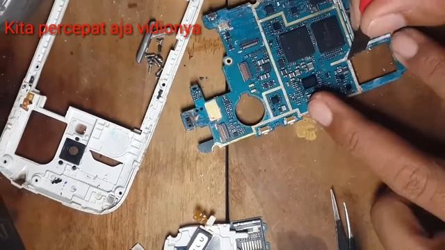 Restoration samsung s3 mini. NEMU dari tong sampah смотреть онлайн