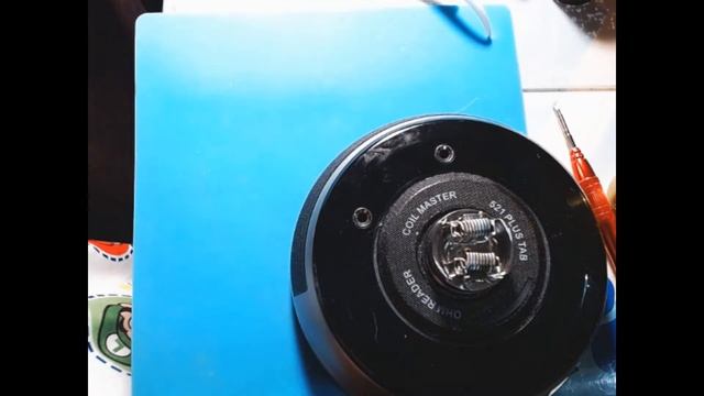 Reborn mech mod by Vaporz Cloud, with stack section and Valhalla mini 30mm RDA смотреть онлайн