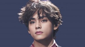 Ким Тэхён. Эти глаза напротив чайного цвета