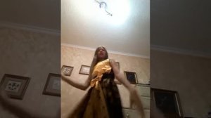 танец под песню на борту девица попробуй не влюбиться...