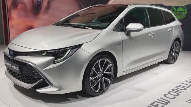 Toyota Corolla Hybrid Touring Sport 2019 смотреть онлайн