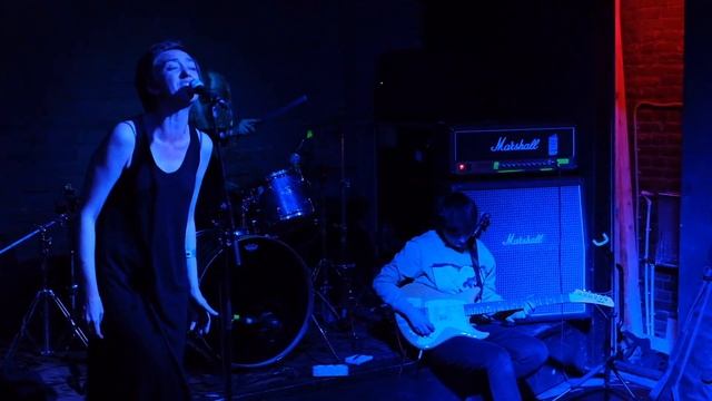 Mirrored Lips // Live At Ionoteka 8.11.2019