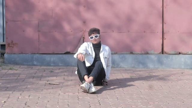 Photo pose||denim pose||pose maker||poses|| photography смотреть онлайн