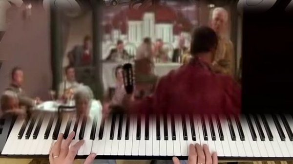 Над окошком месяц..