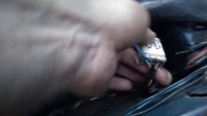 Пропало питание ЭБУ, мозгов. Шевроле Ланос. ЗАЗ шанс. Под переднем сидением разъем , отгнил провод.