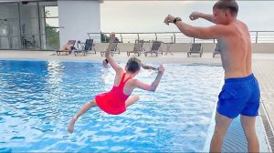 ВЛОГ С папой в бассейне / Больше скрепышей 2 !