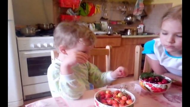 Черви в черешне смотреть онлайн