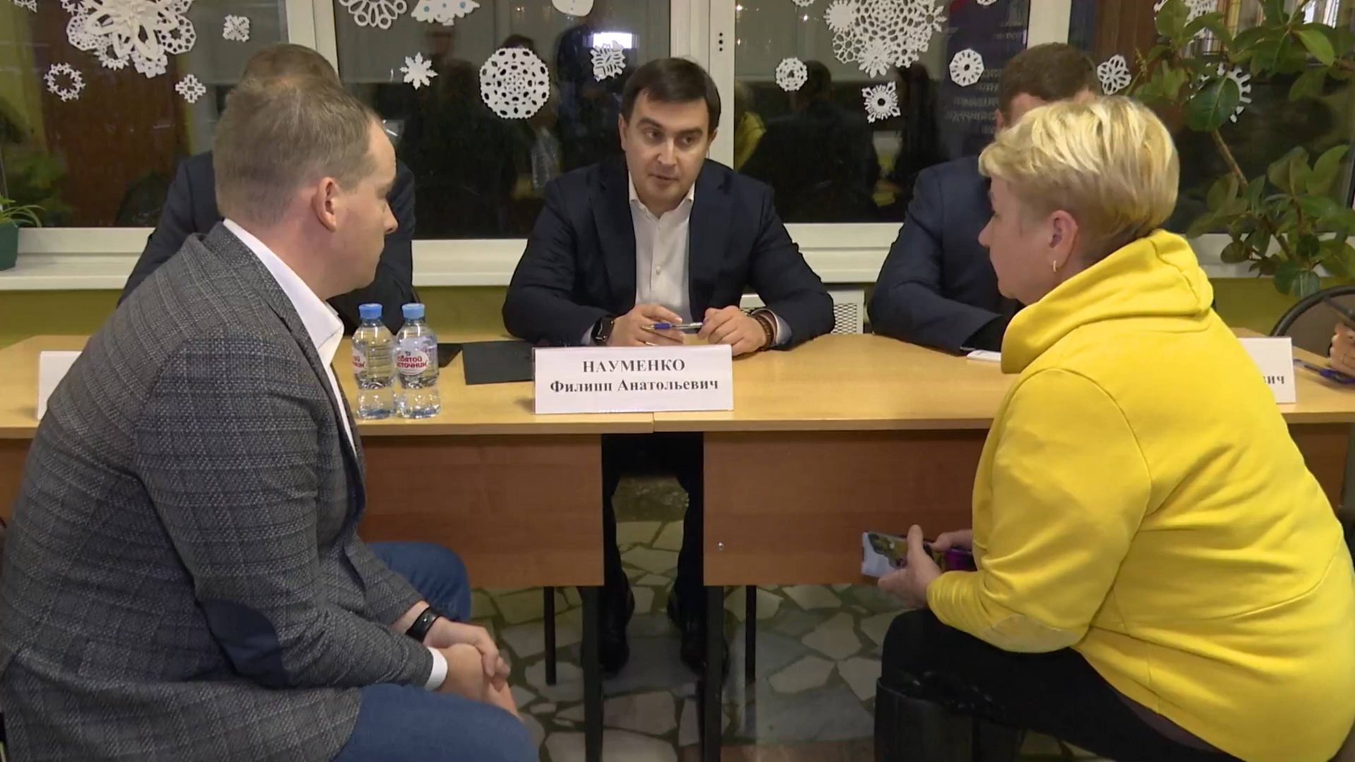 В Реутове прошла встреча Главы округа с жителями 03.12.2024 смотреть онлайн