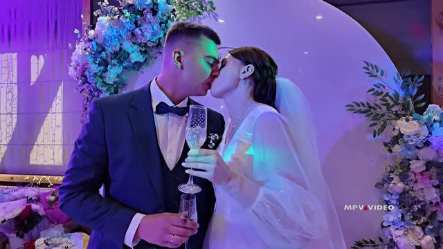 Безумно красивая пара ~ шикарная осенняя свадьба ~ cвадебный клип ~ Артур и Елизавета смотреть онлайн