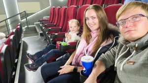 ВЛОГ В кино на новый мультик! 23.12.2017