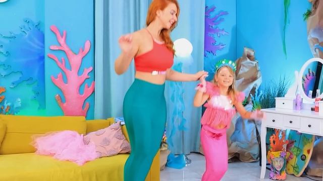 Как стать Русалкой! Меня удочерила семья Русалок! смотреть онлайн