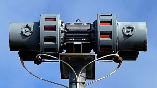 My Tornado Siren Synth смотреть онлайн