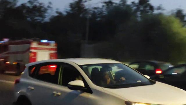 [NEW LIGHTS ] APS Actros + CA/ESK Isuzu Vigili del fuoco Caserta in sirena смотреть онлайн